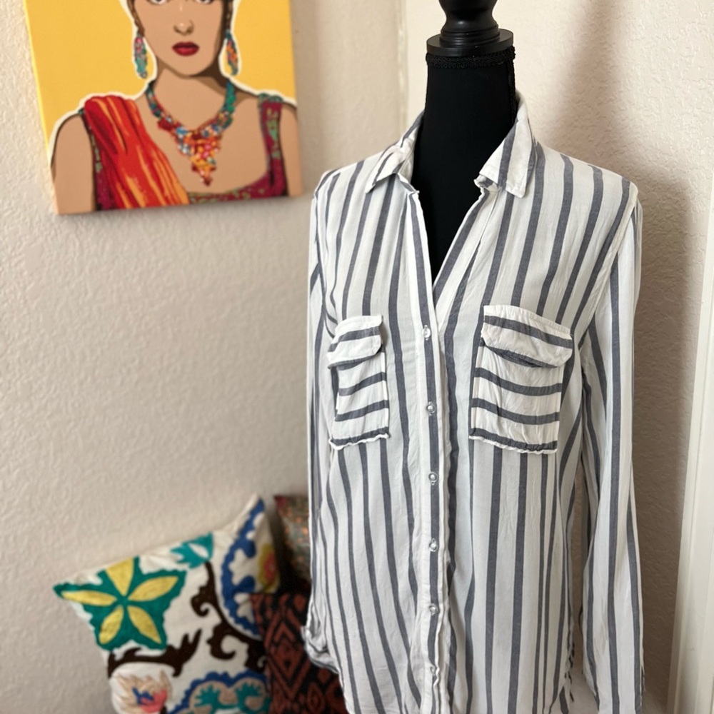 Womens Long Sleeve Soft Button Down Blouse